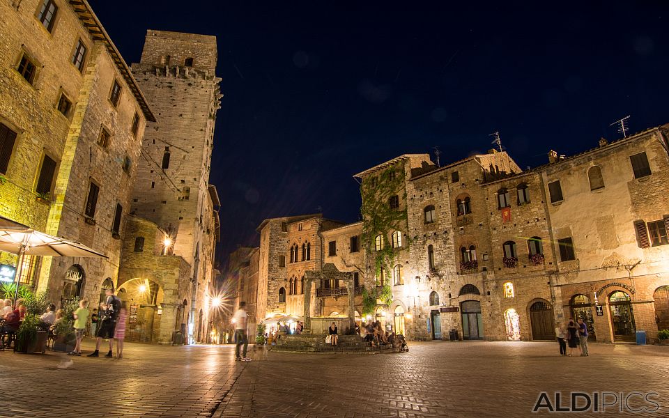 Night at San Gimignano