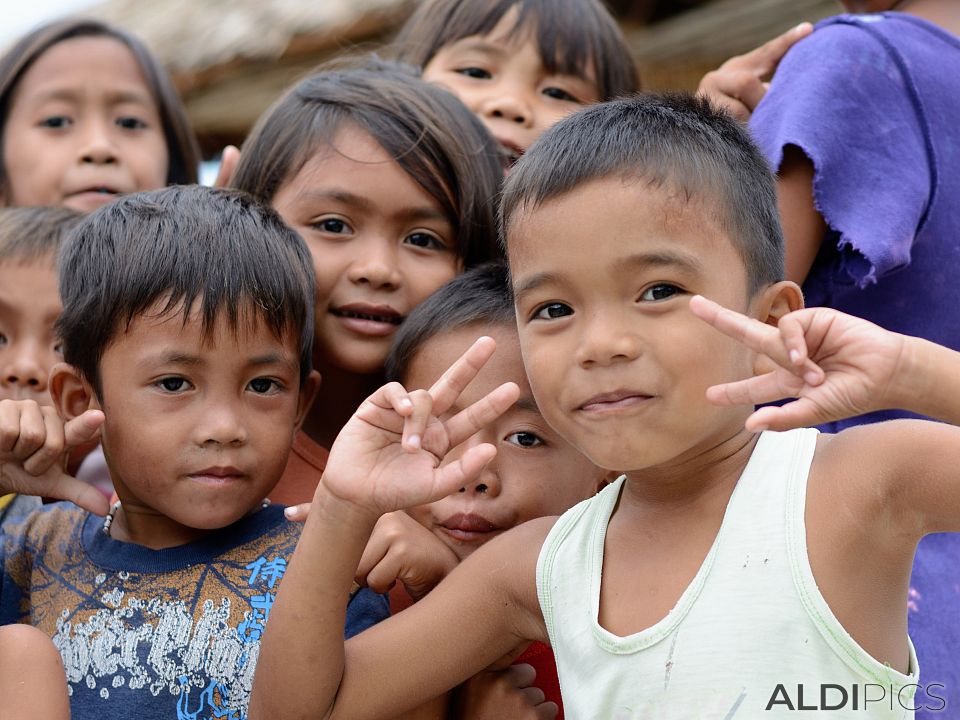 Filipino children