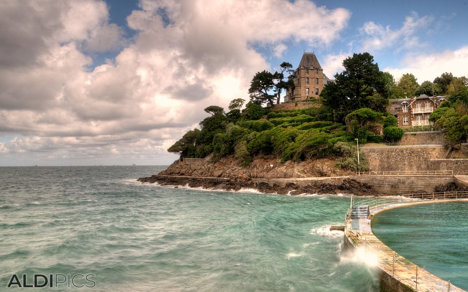 Coast ot Dinard